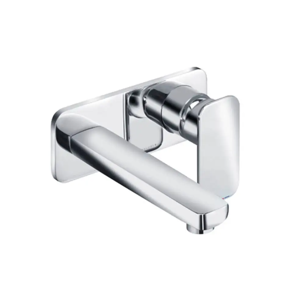 Wandmontierter Wasserhahn von Kludi mit gerader Auslauf-Armatur in verchromtem Finish. Die Armatur hat eine schlichte, moderne Form und ist für die einfache Installation vorgesehen.